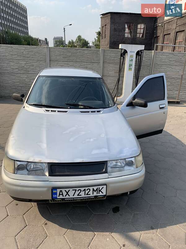 ВАЗ / Lada 2110 2002