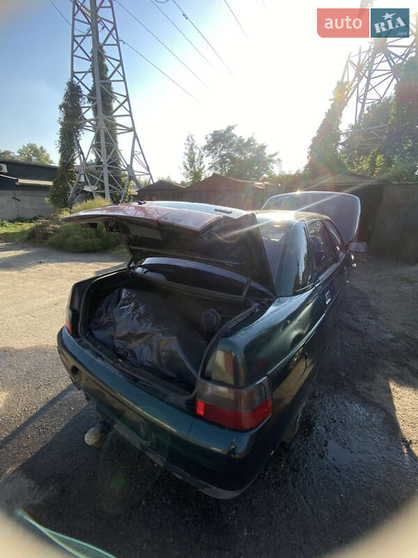 Седан ВАЗ / Lada 2110 2002 в Києві
