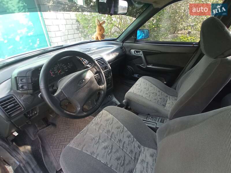 Седан ВАЗ / Lada 2110 2005 в Кегичевке фото 2 Седан ВАЗ / Lada 2110 2005 в Кегичевке