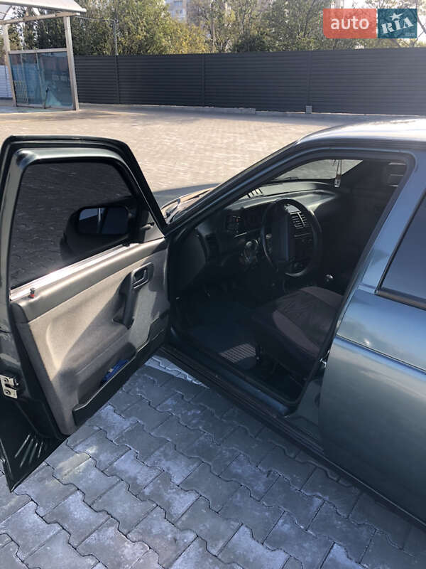 Седан ВАЗ / Lada 2110 2006 в Миколаєві