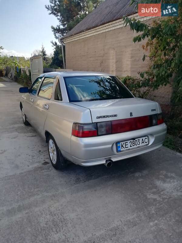Седан ВАЗ / Lada 2110 2004 в Днепре