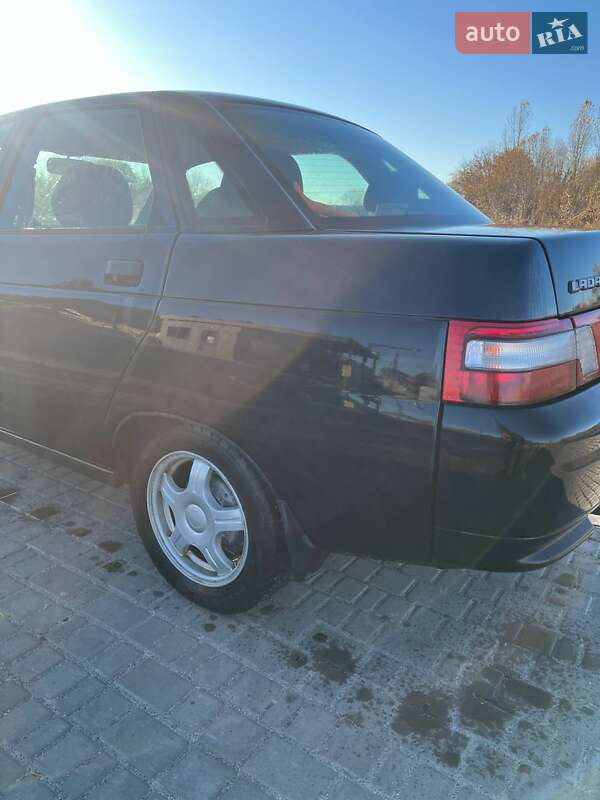 Седан ВАЗ / Lada 2110 2010 в Барановке