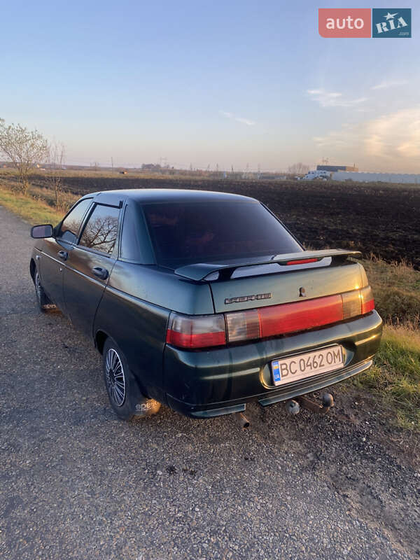 Седан ВАЗ / Lada 2110 2002 в Жовтанцах