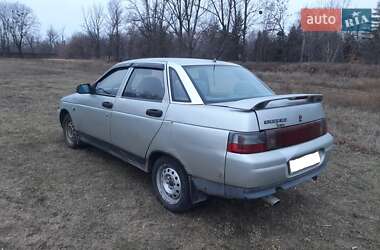 Седан ВАЗ 2110 2001 в 
