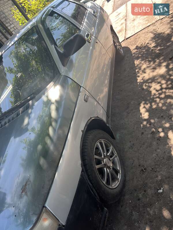 Седан ВАЗ / Lada 2110 2002 в Павлограде фото 3 Седан ВАЗ / Lada 2110 2002 в Павлограде