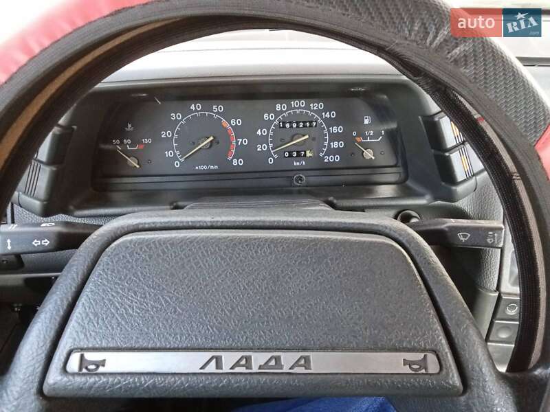 Седан ВАЗ / Lada 2110 1999 в Одессе