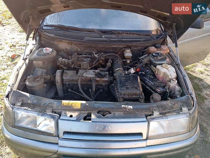 Седан ВАЗ / Lada 2110 2005 в Олександрії