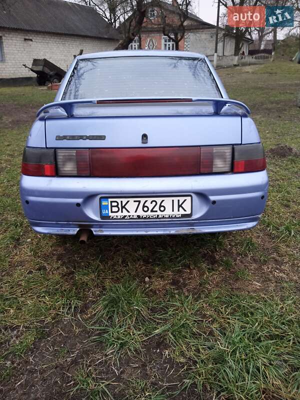 Седан ВАЗ / Lada 2110 2001 в Дубно