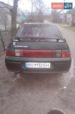 Седан ВАЗ 2110 2002 в 