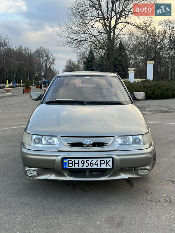 Седан ВАЗ / Lada 2110 2000 в Одесі