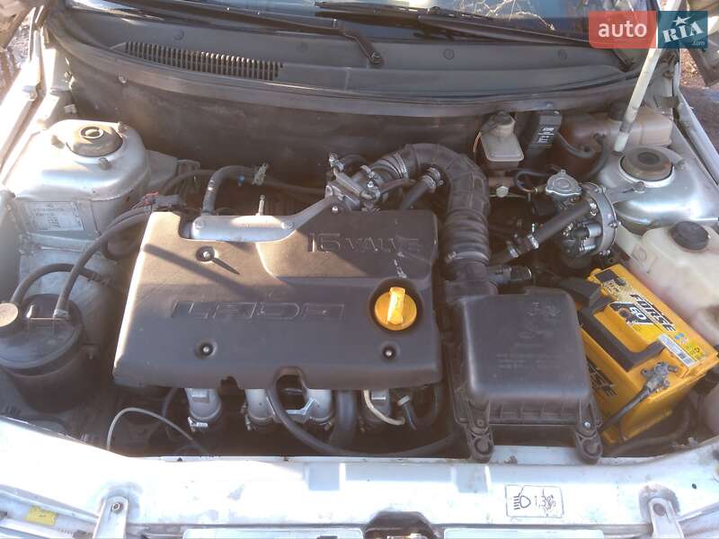 Седан ВАЗ / Lada 2110 2002 в Чернігові