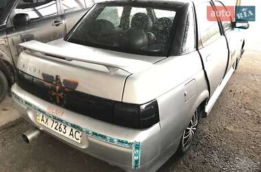 Седан ВАЗ 2110 2005 в 