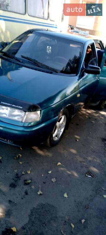 Седан ВАЗ / Lada 2110 2002 в Белзе