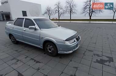 Седан ВАЗ / Lada 2110 2004 в Світловодську