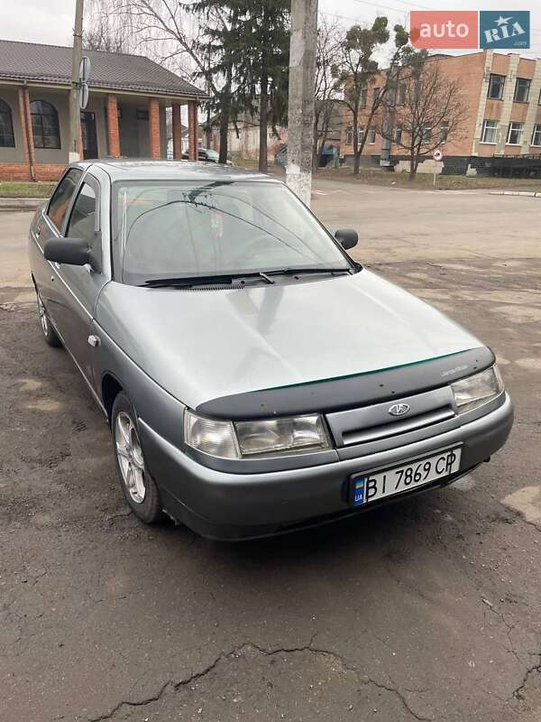 Седан ВАЗ / Lada 2110 2005 в Лохвице