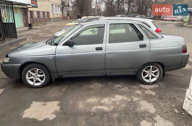 Седан ВАЗ 2110 2005 в 