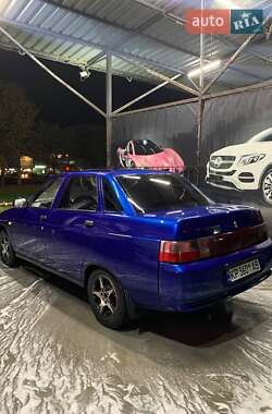 Седан ВАЗ / Lada 2110 2001 в Томаківці