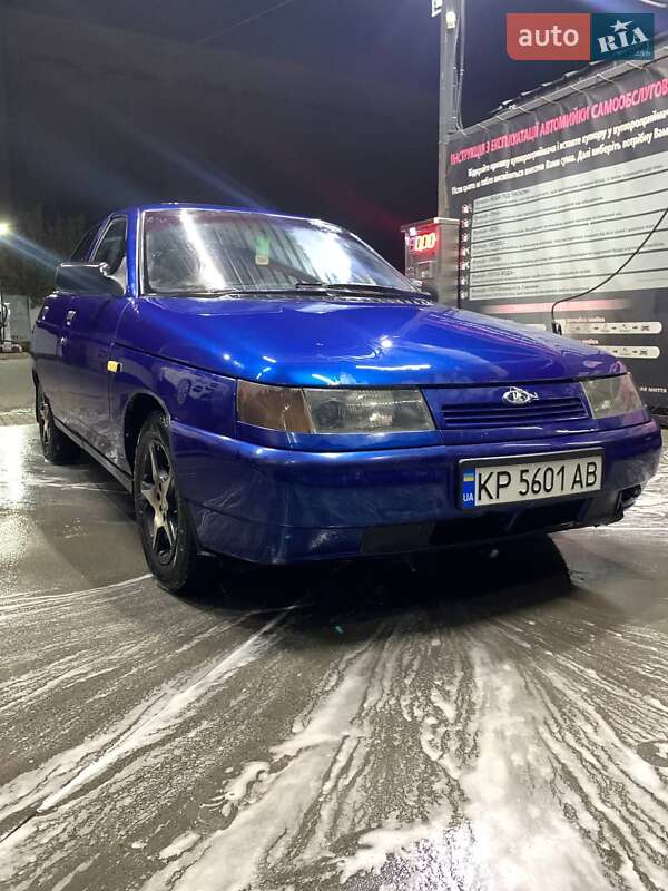 Седан ВАЗ / Lada 2110 2001 в Томаківці