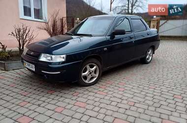 Седан ВАЗ 2110 2005 в 