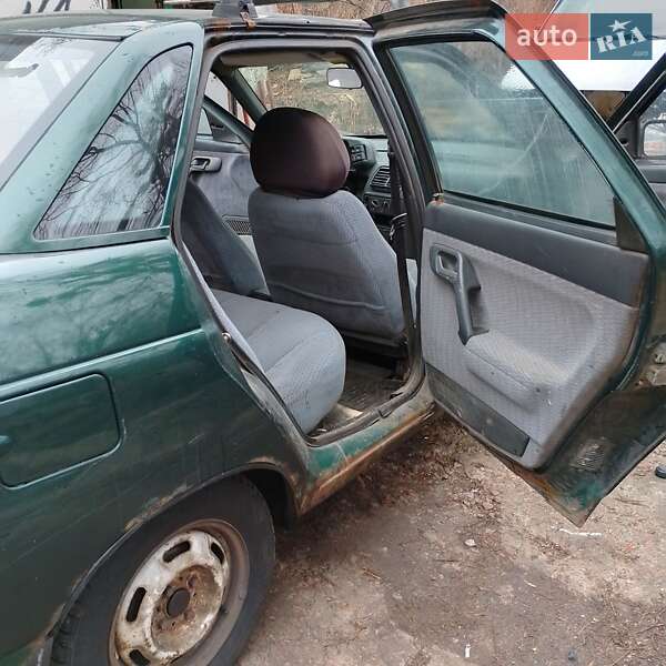 Седан ВАЗ / Lada 2110 2003 в Києві