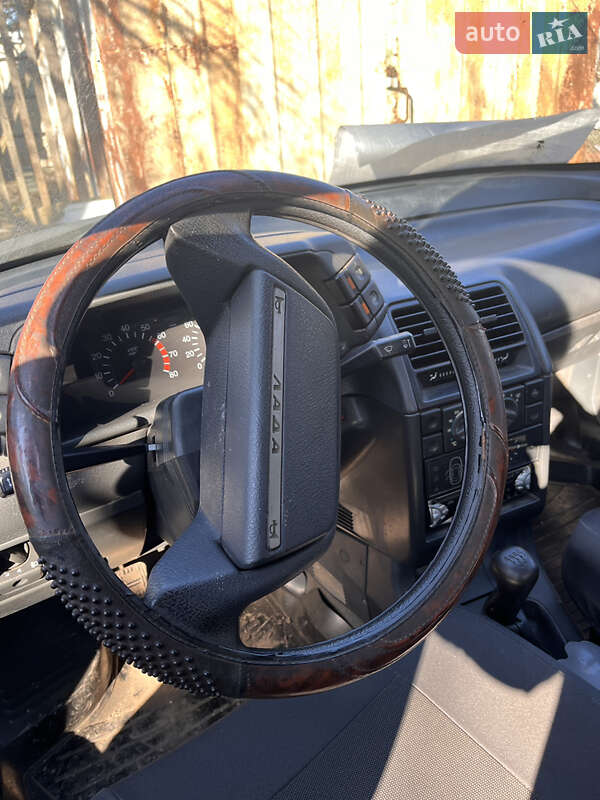 Седан ВАЗ / Lada 2110 2004 в Тернополе