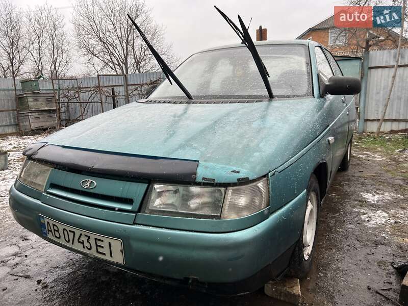 Седан ВАЗ / Lada 2110 2000 в Гайсине