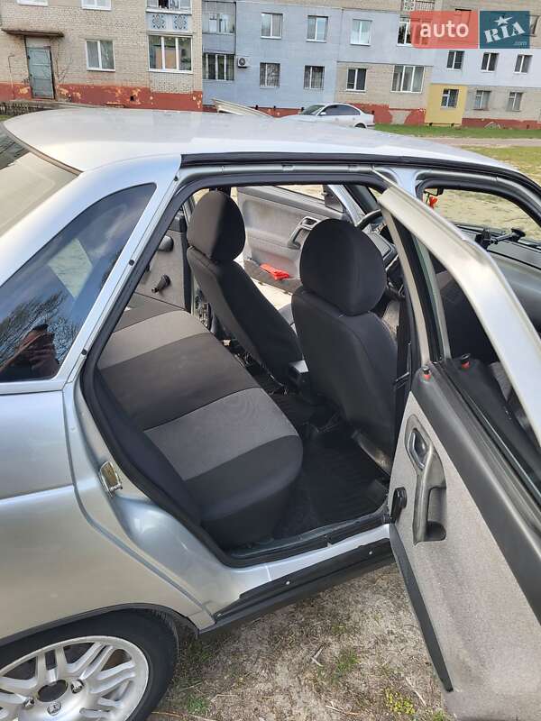 Седан ВАЗ / Lada 2110 2006 в Шостке фото 14 Седан ВАЗ / Lada 2110 2006 в Шостке