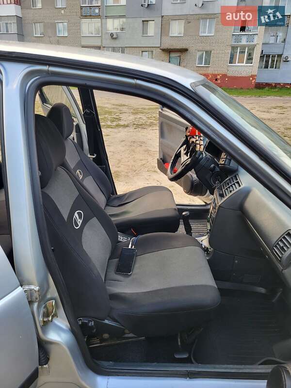 Седан ВАЗ / Lada 2110 2006 в Шостке фото 16 Седан ВАЗ / Lada 2110 2006 в Шостке