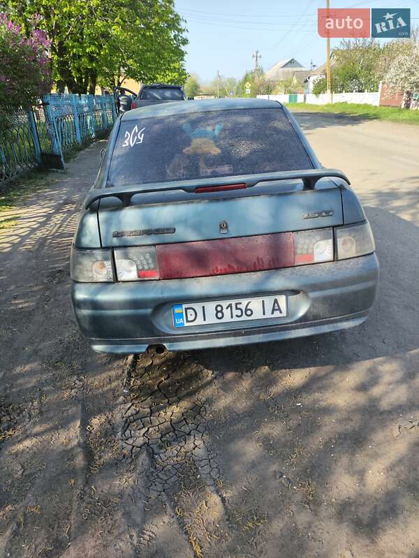 Седан ВАЗ / Lada 2110 2001 в Новониколаевке