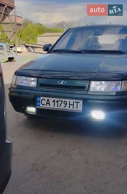 Седан ВАЗ 2110 2002 в 