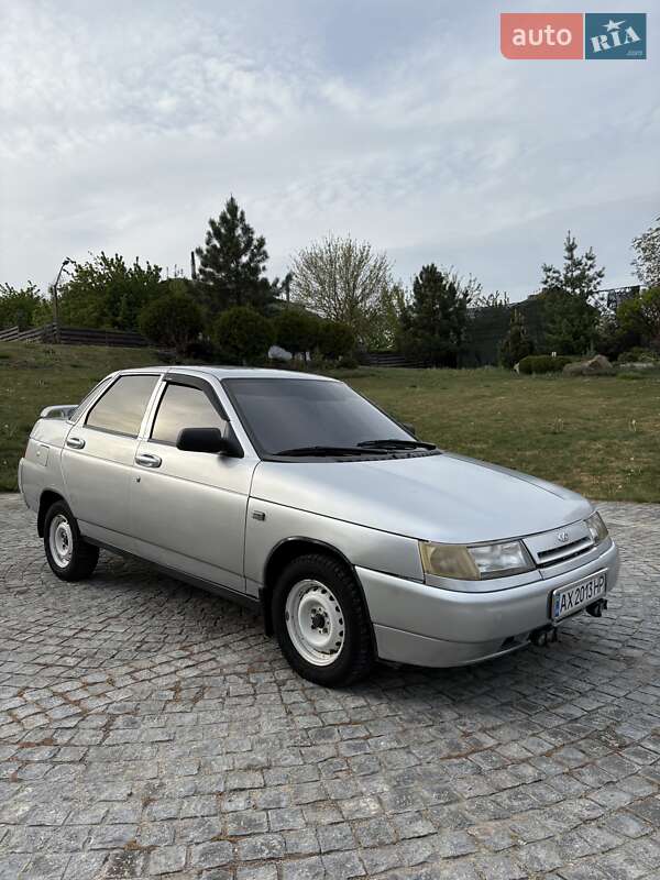 Седан ВАЗ / Lada 2110 2002 в Харкові