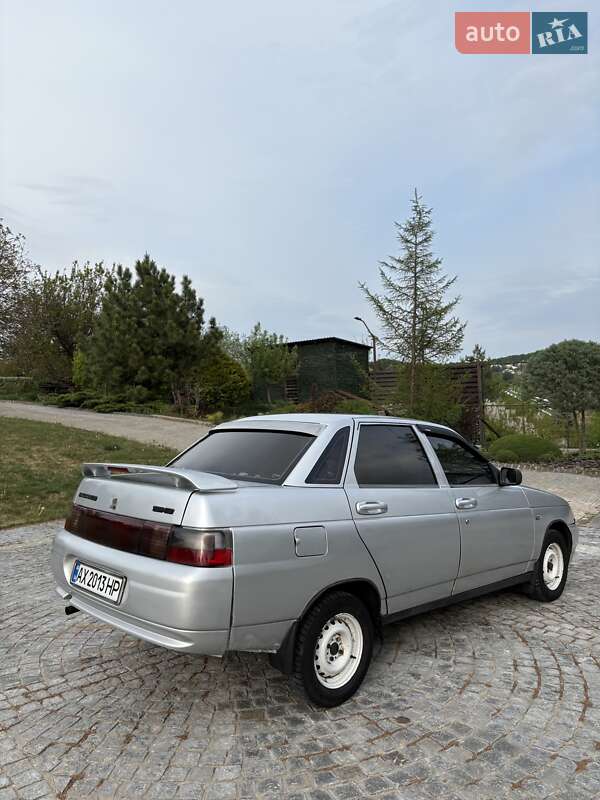 Седан ВАЗ / Lada 2110 2002 в Харкові