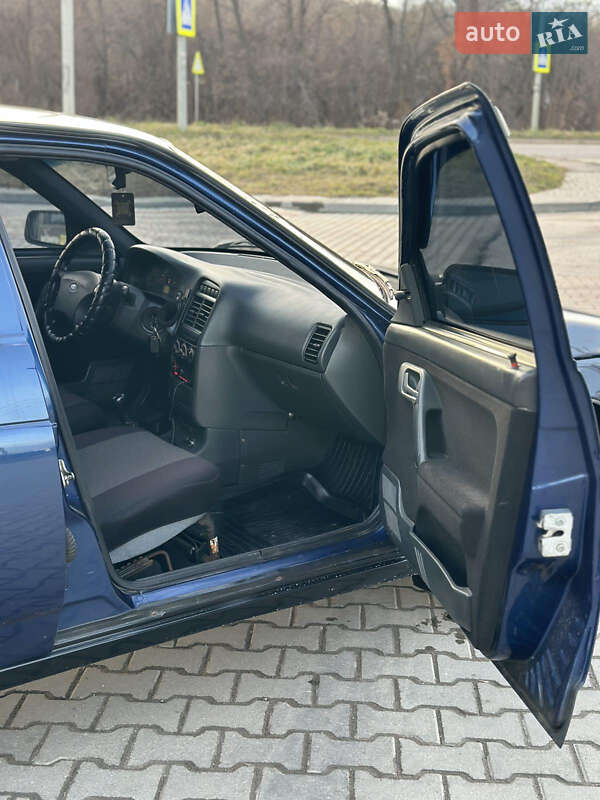 Седан ВАЗ / Lada 2110 2011 в Львове