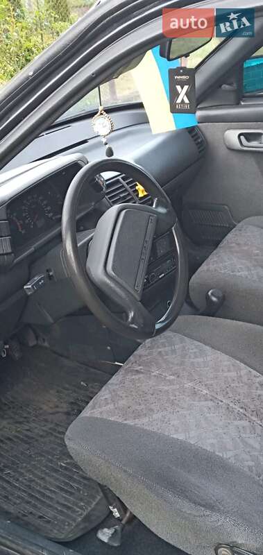 Седан ВАЗ / Lada 2110 2005 в Ужгороде фото 3 Седан ВАЗ / Lada 2110 2005 в Ужгороде