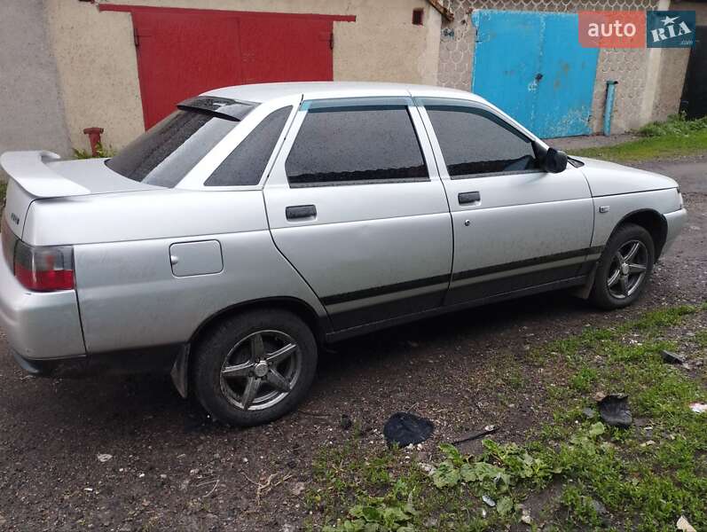 Седан ВАЗ / Lada 2110 2002 в Доброполье