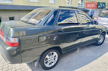 Седан ВАЗ 2110 2005 в 