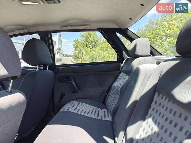 Седан ВАЗ / Lada 2110 2007 в Дніпрі