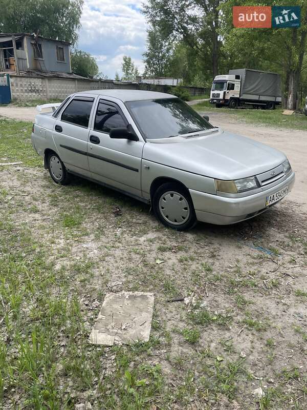 Седан ВАЗ / Lada 2110 2005 в Києві
