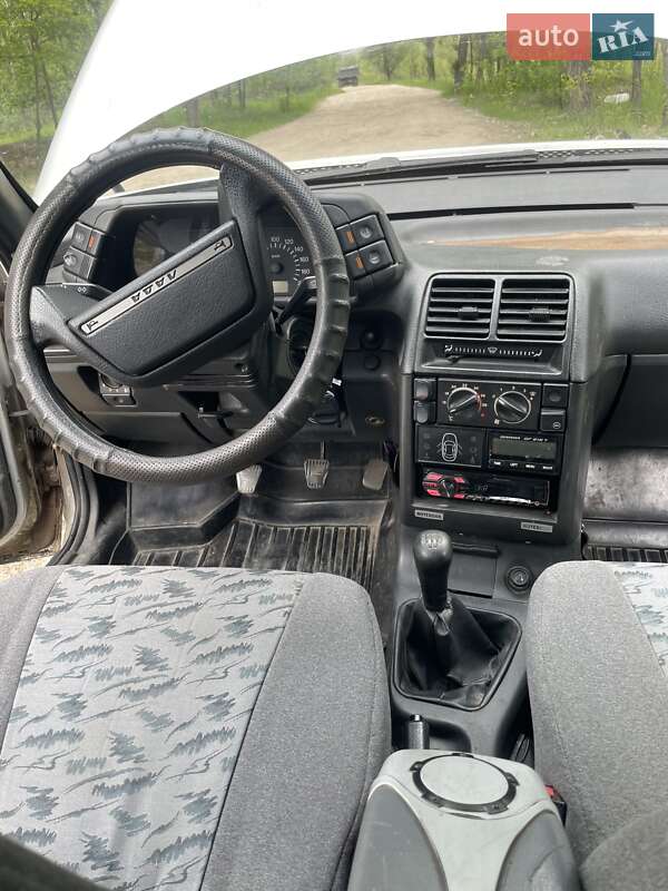 Седан ВАЗ / Lada 2110 2005 в Киеве