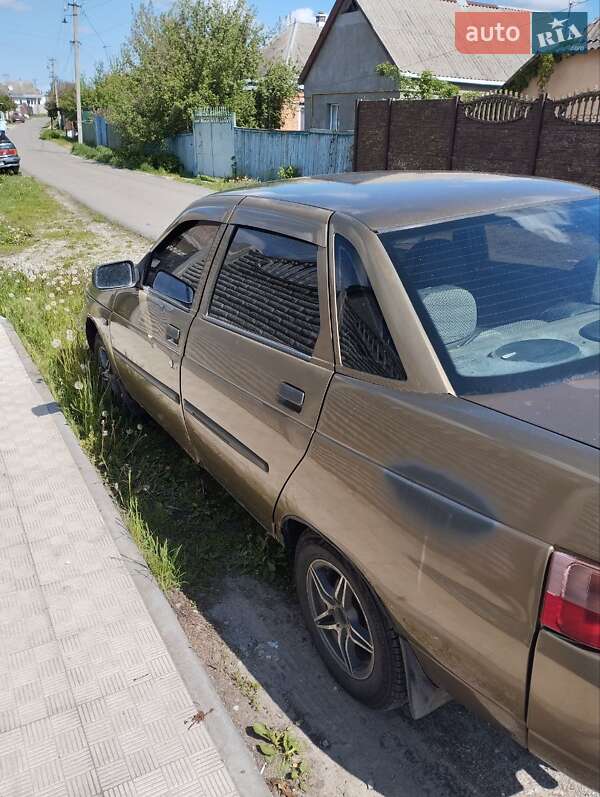 Седан ВАЗ / Lada 2110 1999 в Харькове