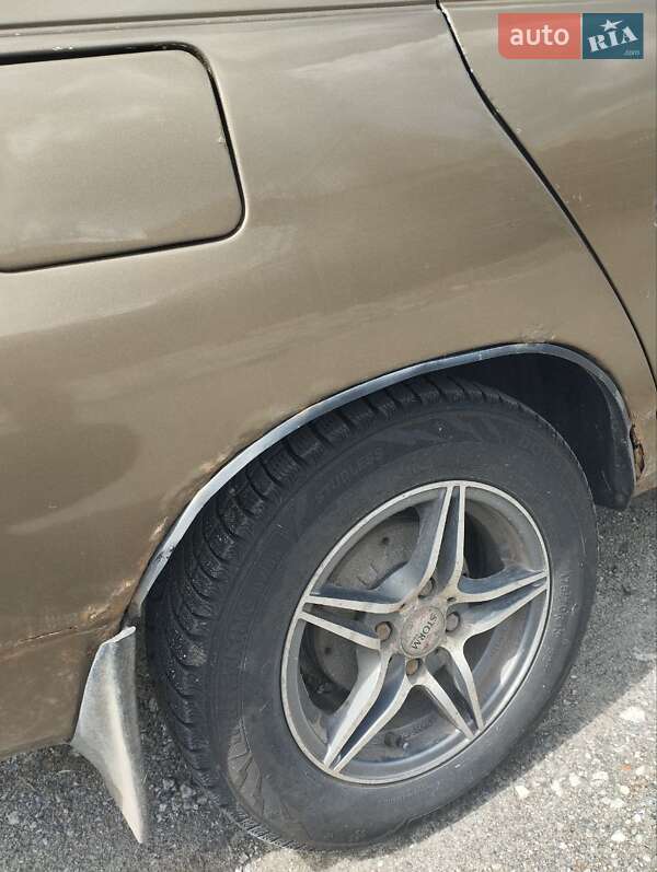 Седан ВАЗ / Lada 2110 1999 в Харькове