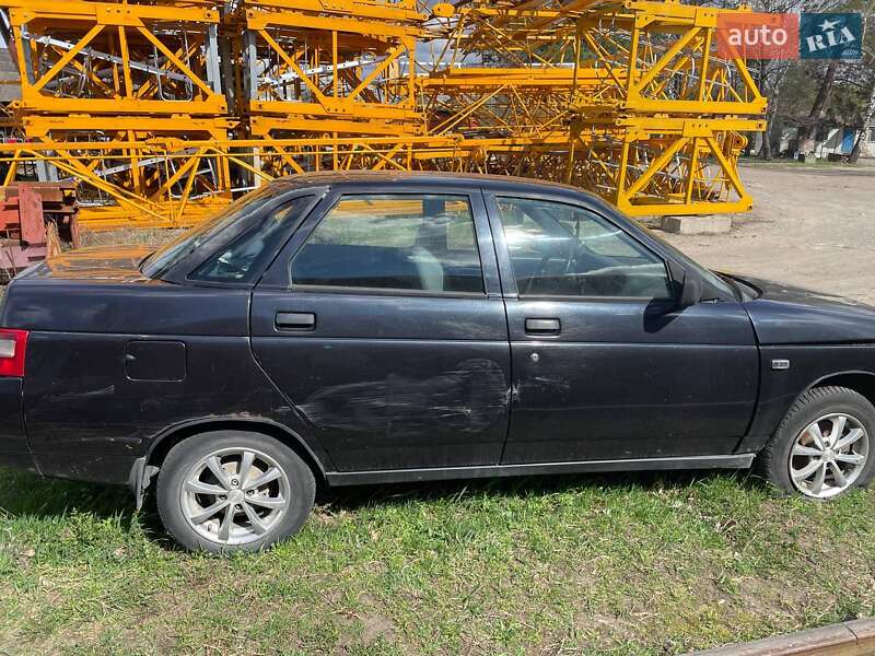 Седан ВАЗ / Lada 2110 2011 в Киеве