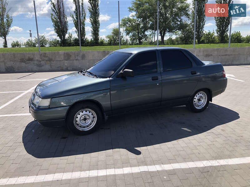 Седан ВАЗ / Lada 2110 2010 в Первомайске