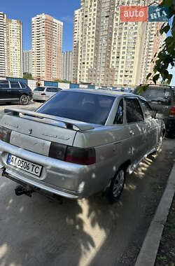 Седан ВАЗ 2110 2001 в 
