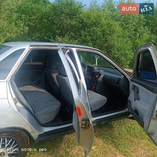 Седан ВАЗ / Lada 2110 2006 в Черновцах