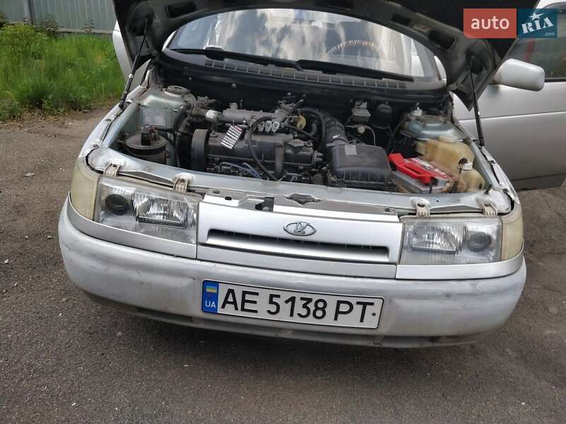 Седан ВАЗ / Lada 2110 2000 в Каменском