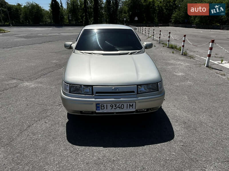 Седан ВАЗ / Lada 2110 2006 в Горишних Плавнях