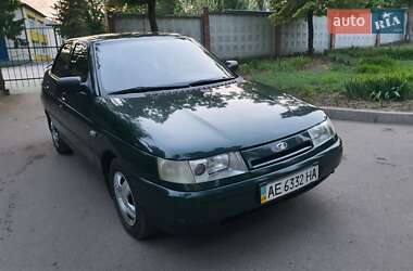 Седан ВАЗ 2110 2002 в 