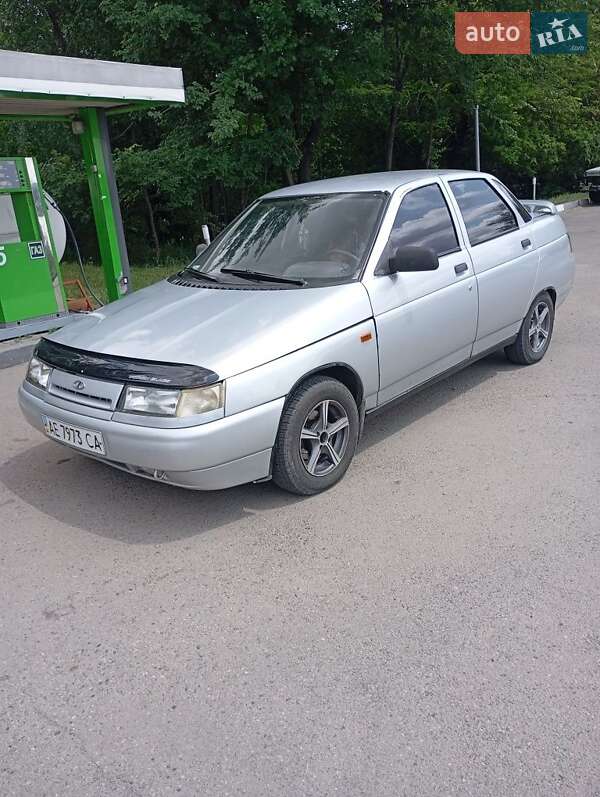 Седан ВАЗ / Lada 2110 2001 в Днепре