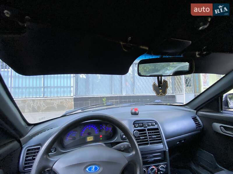 Седан ВАЗ / Lada 2110 2011 в Черкасах фото 6 Седан ВАЗ / Lada 2110 2011 в Черкасах